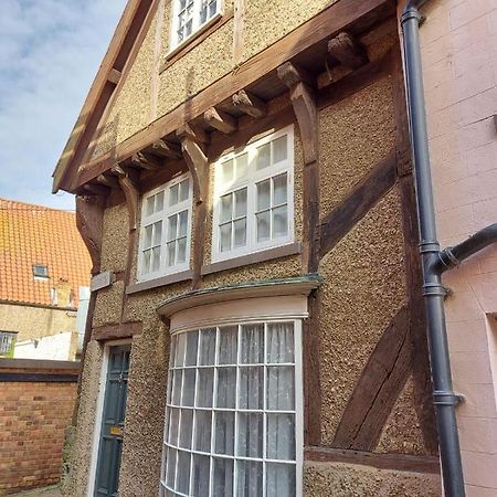 Quay Street Seaside Cottage Скарборо Экстерьер фото